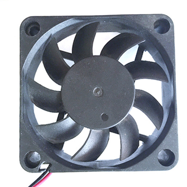 6015 Hydraulic DC Fan